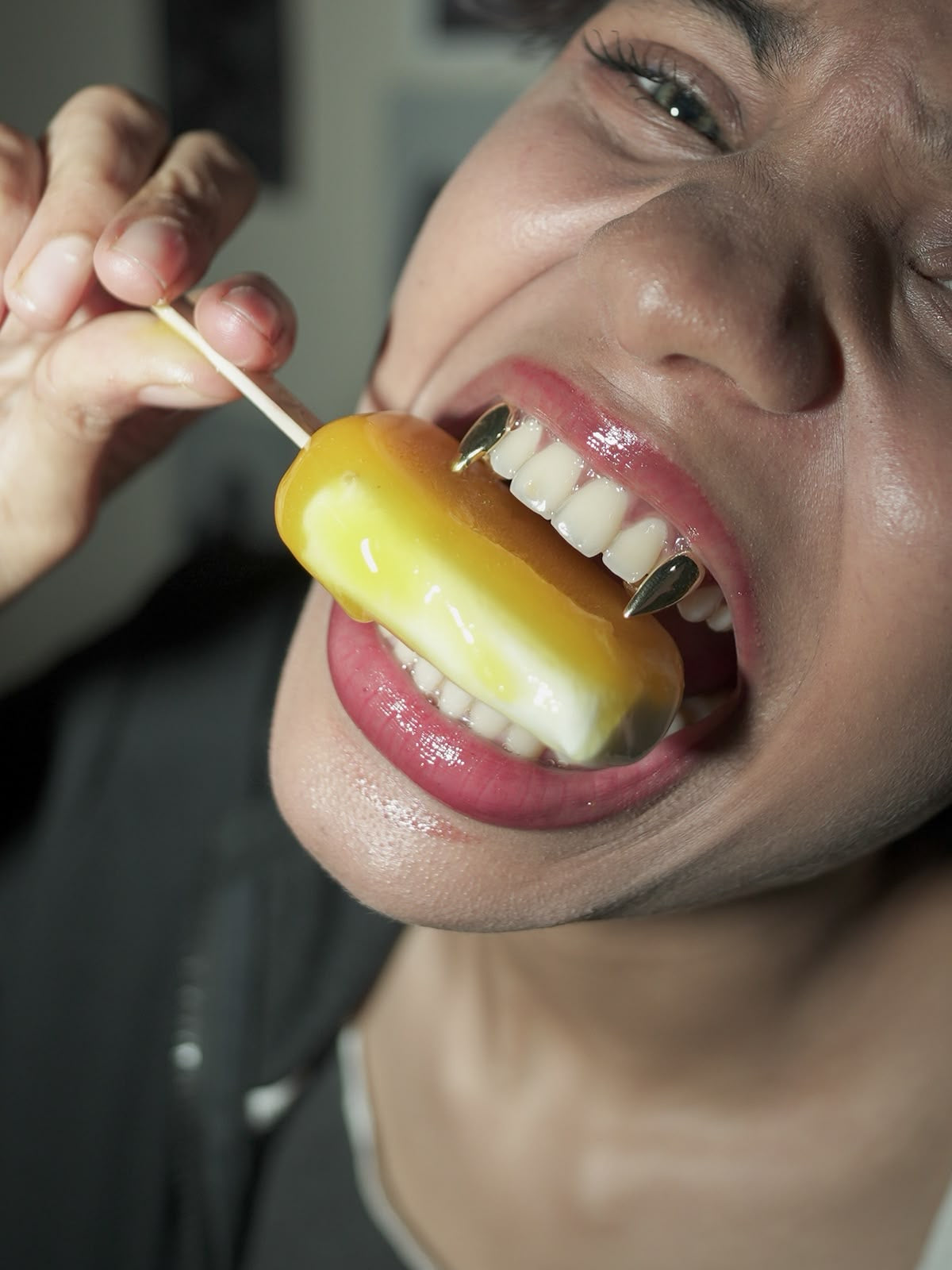 Blac Fang Grillz