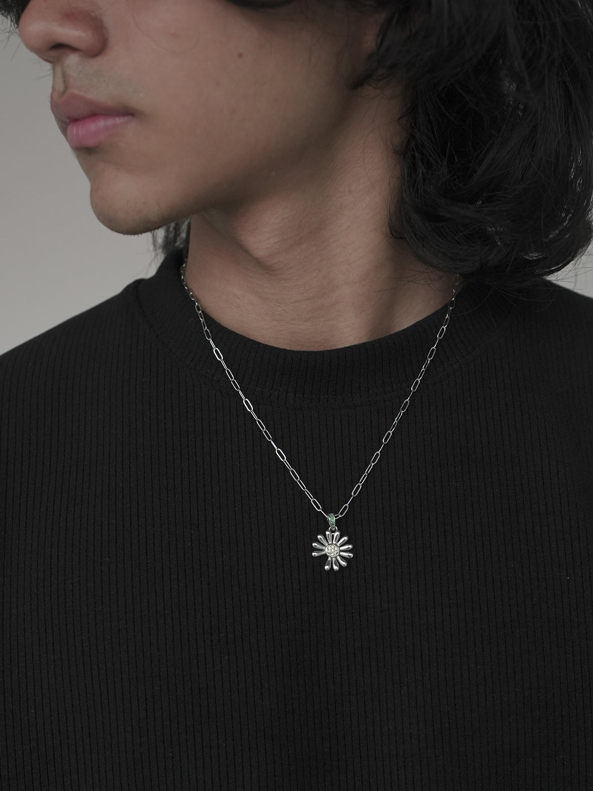 Blac Daisy – Crystal Flower