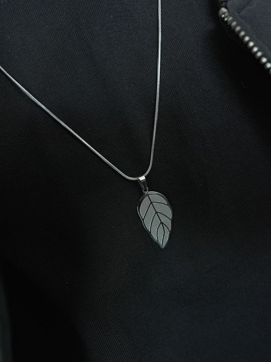 Blac Ela (Ela = leaf)