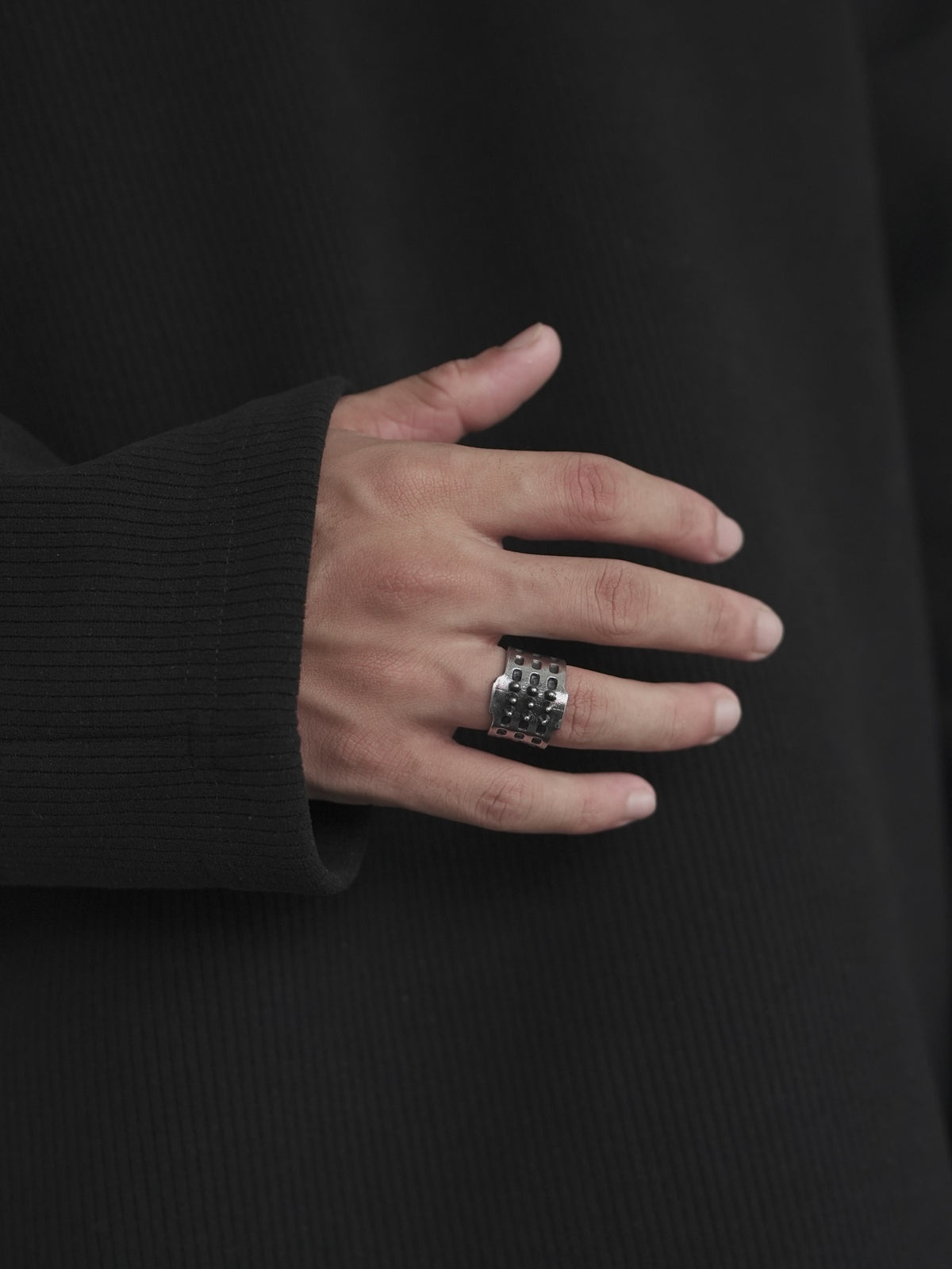 Blac Knux Ring