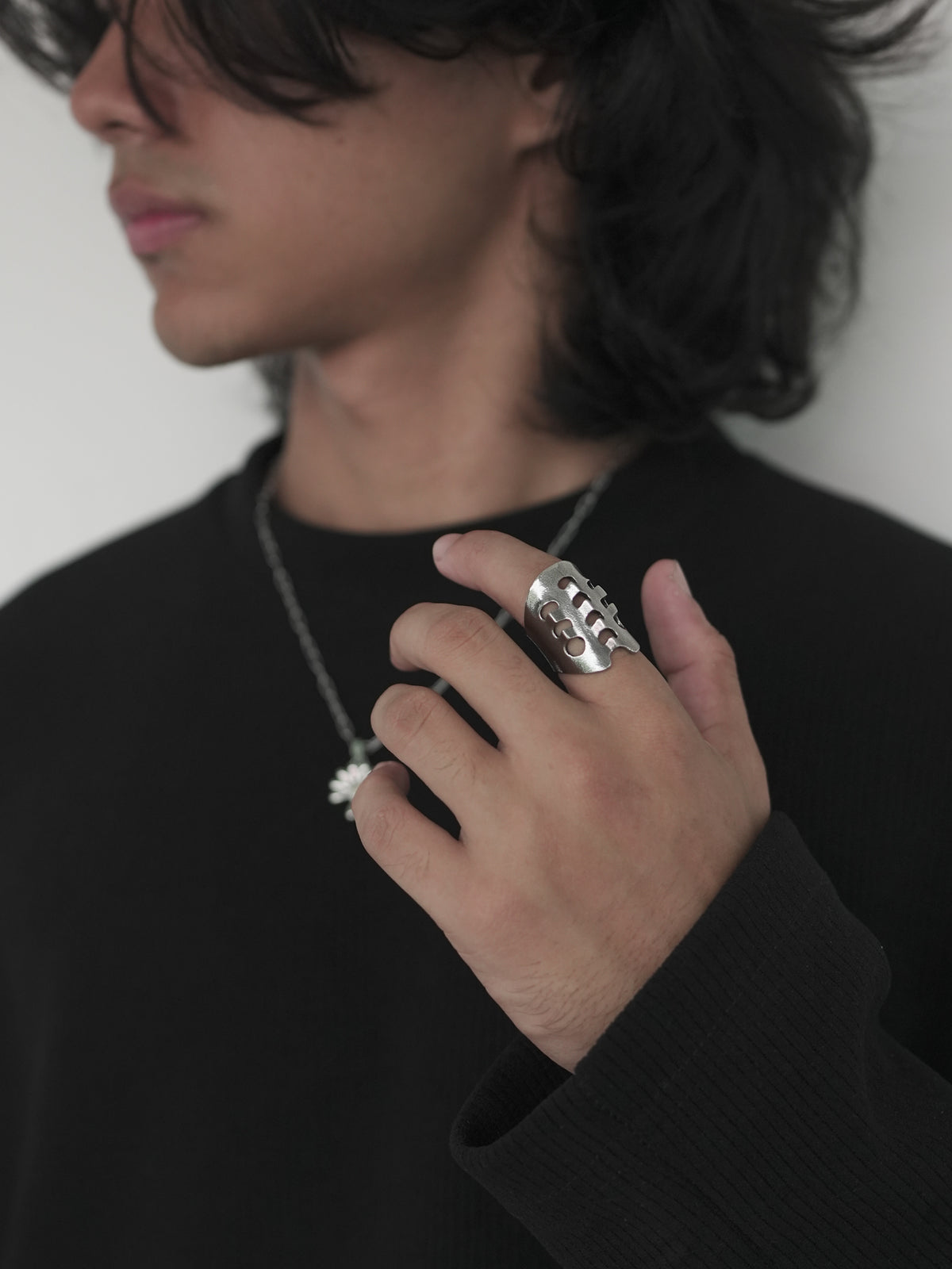 Blac Armor Ring