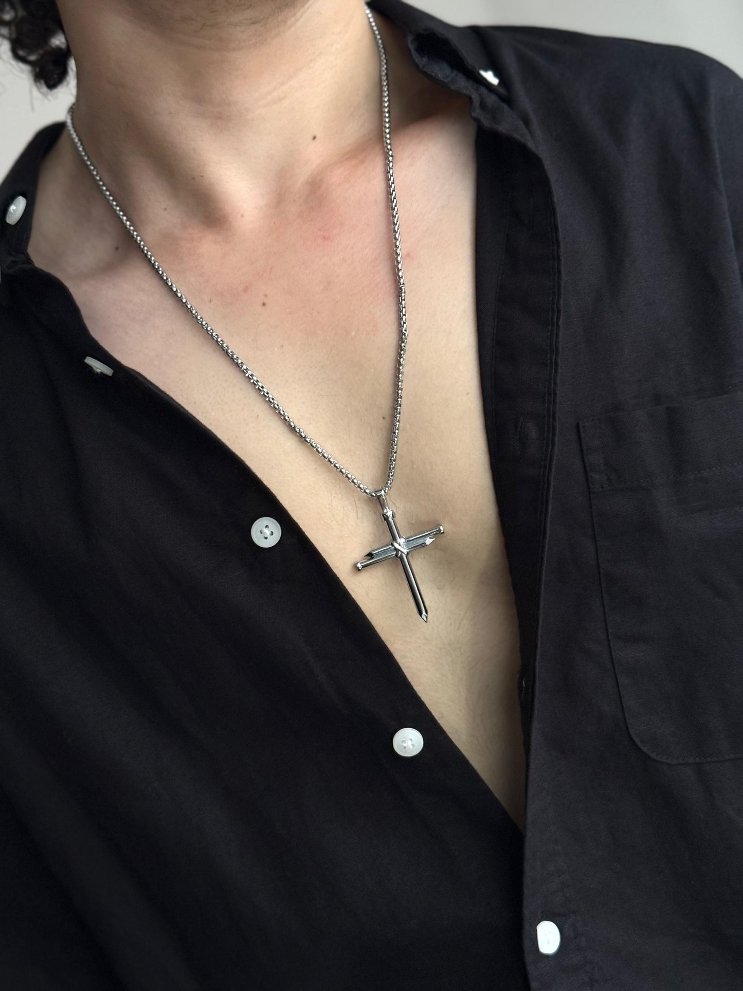 Crucivault – Bolt Cross