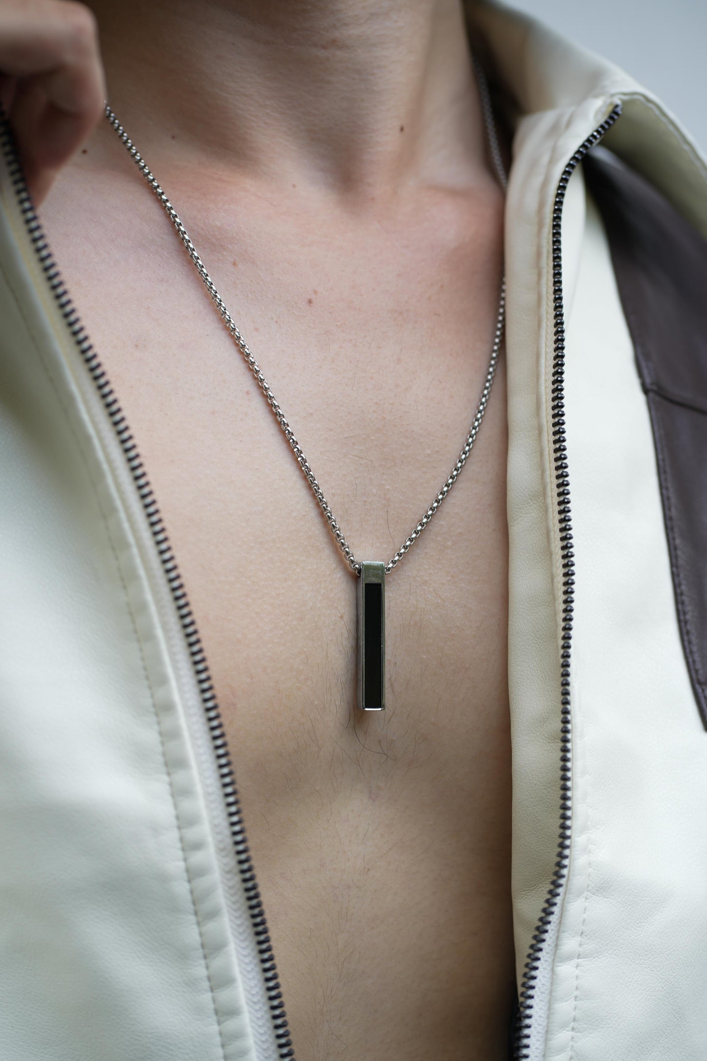 Midnight Bar Pendant