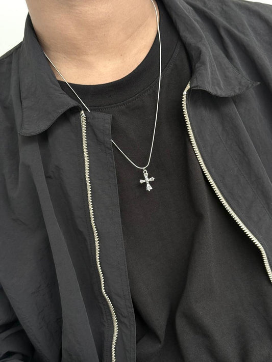 Grave born Cross