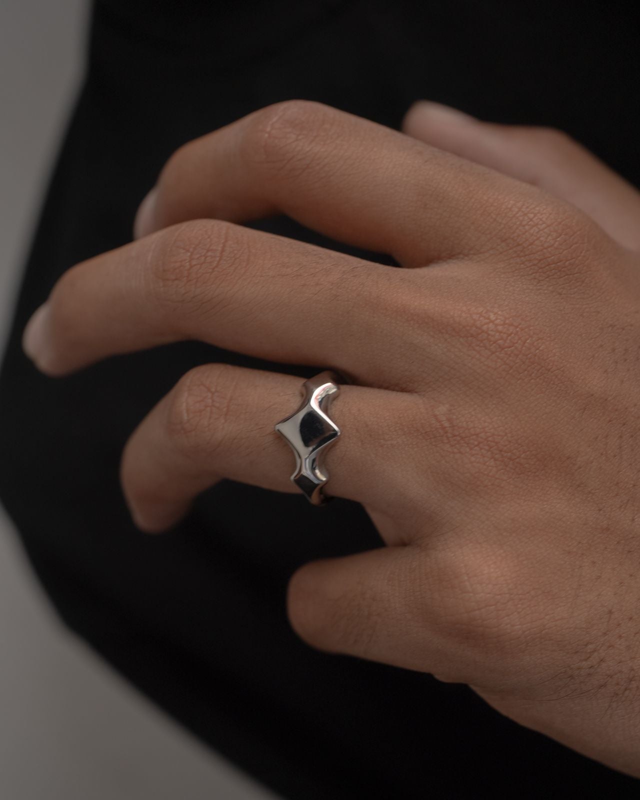 Crest Ring
